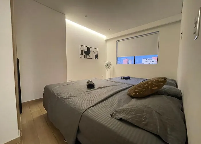 Plazetto Laurles Apartamento Bonito De 3 Alcobas Parquedero